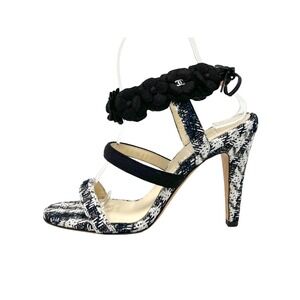 Chanel‎ Tweed Camellia CC Pumps Black White Heels 37.5